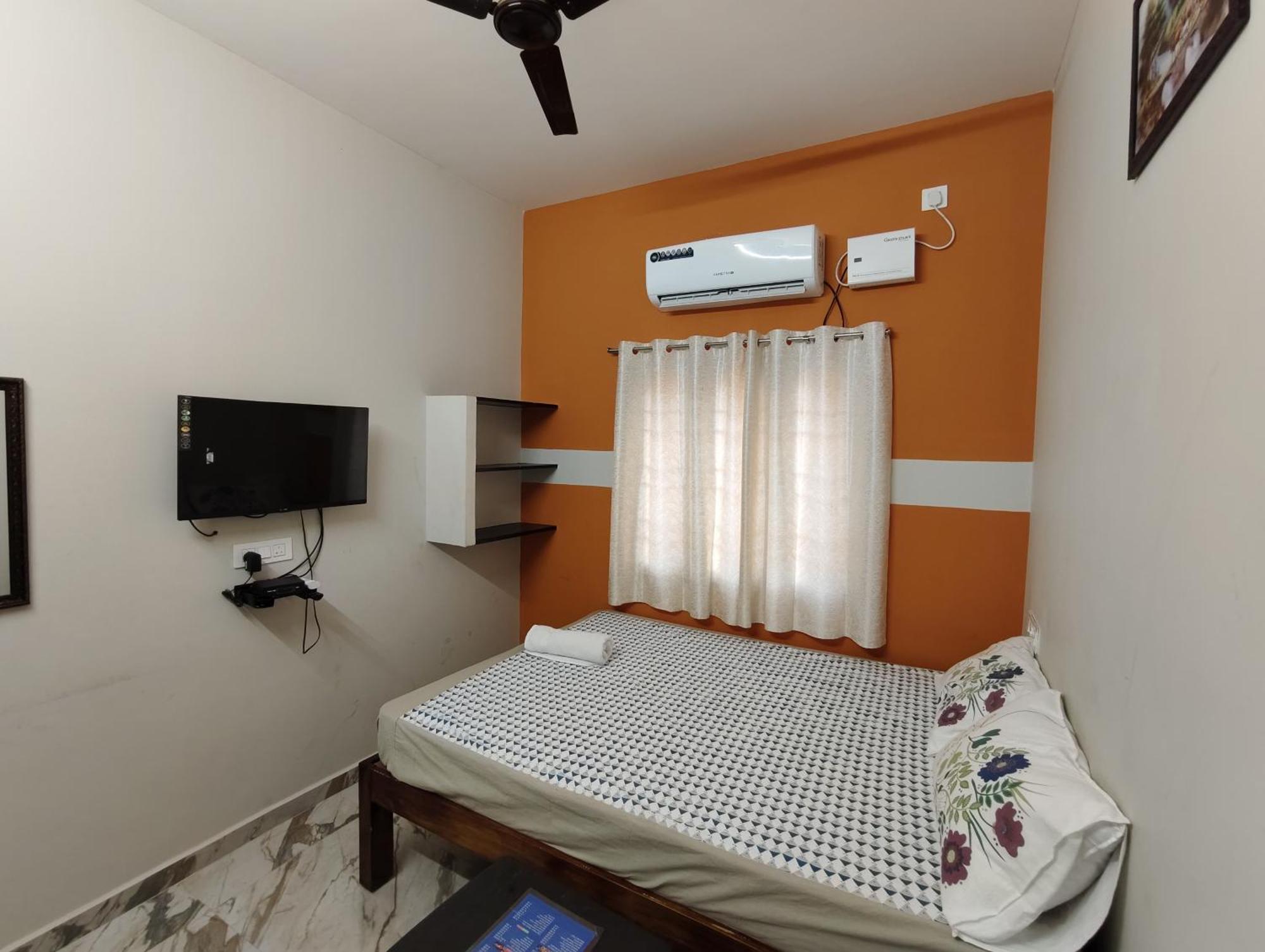 Gratitude Inn, Near Serenity Beach Пондичери Екстериор снимка